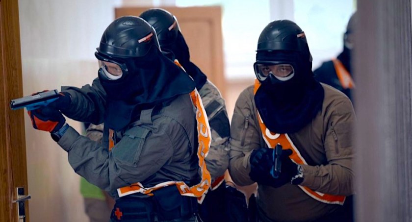 Zdjęcie policyjnej grupy antyterrorystycznej. Fot. Policja.pl