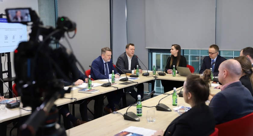 Centralny Port Komunikacyjny, Spółka zaprasza kolejne spotkanie formule online prawdy pytania - zdjęcie, fotografia