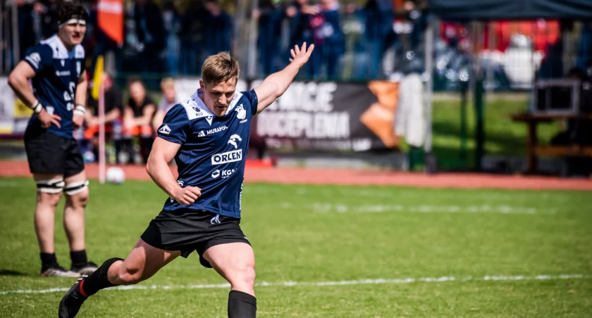 Rugby, niedzielę rugbowy jesieni - zdjęcie, fotografia