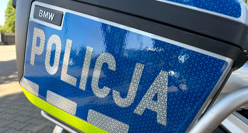 Zdjęcie napisu policja