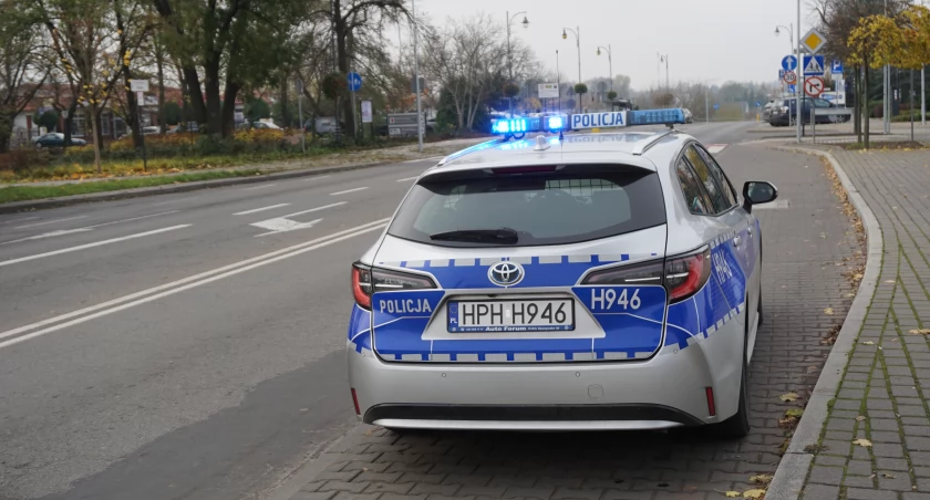 Zdjęcie policyjnego radiowozu. Fo. poglądowe, materiały redakcji. 