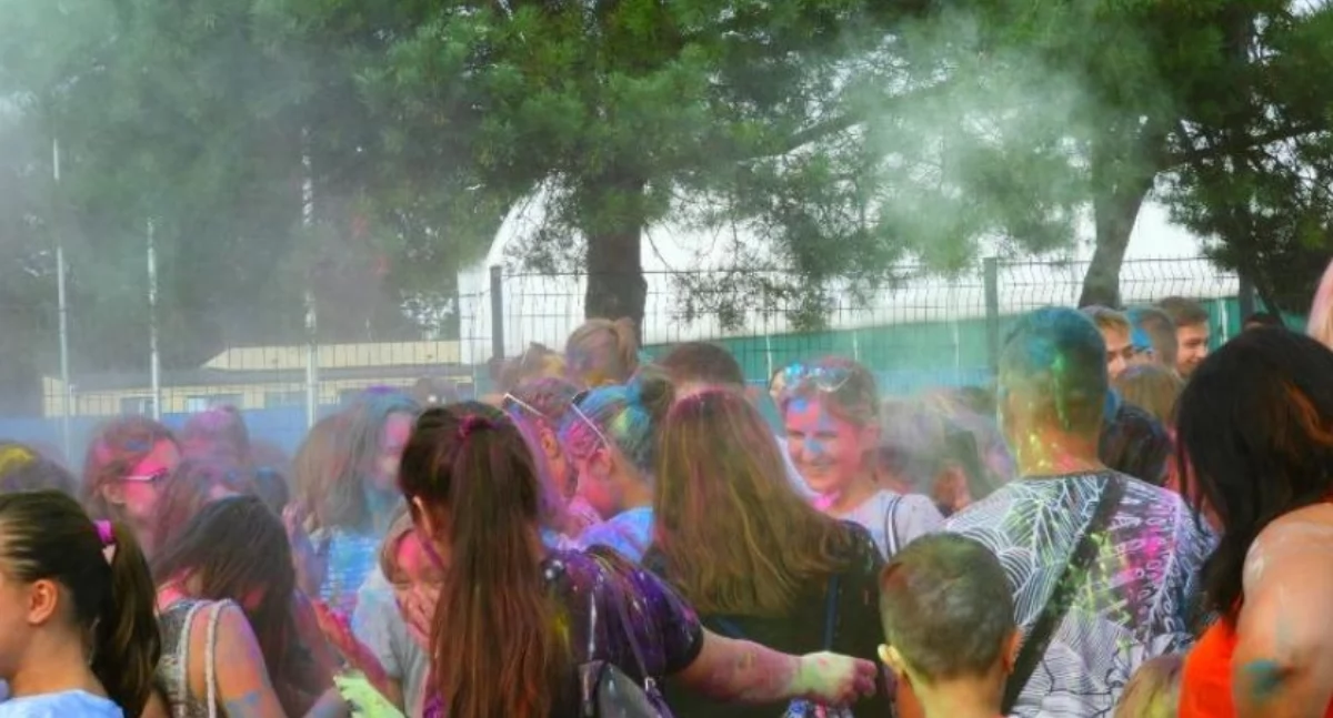 Atrakcje - Ciekawostki - Rekreacja, Kolor Sochaczewie! Święto kolorów weekend - zdjęcie, fotografia