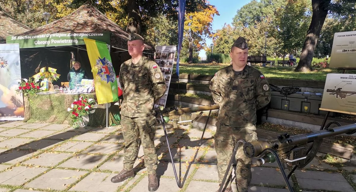 Atrakcje - Ciekawostki - Rekreacja, Piknik Wojskowy sierpniu jakie atrakcje - zdjęcie, fotografia