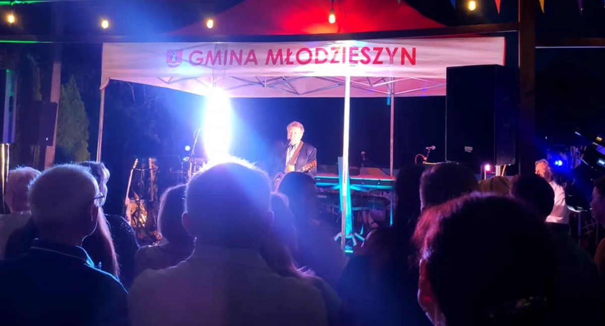 Atrakcje - Ciekawostki - Rekreacja, Cudowny wieczór Młodzieszynie! - zdjęcie, fotografia