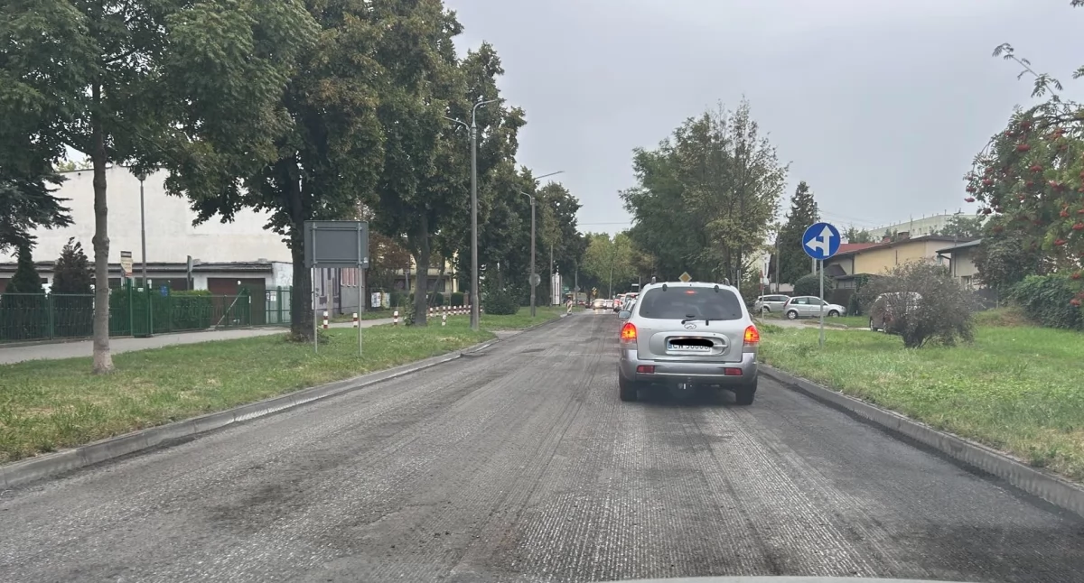 Inwestycje , Piłsudskiego kierowcy powinni zachować szczególną ostrożność - zdjęcie, fotografia