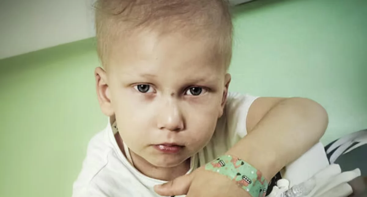 Interwencje i pomoc , Mały bohater Bolimowa walczy życie pomóż Kubusiowi pokonać nowotwór - zdjęcie, fotografia