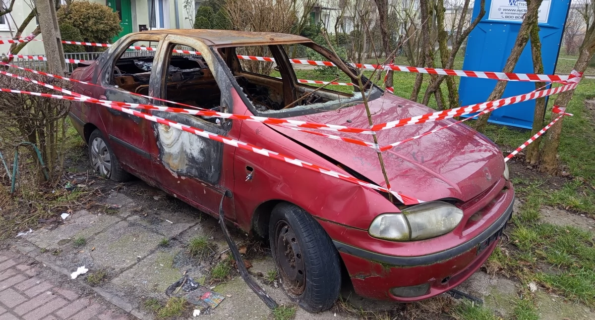 Sprawy urzędowe, Sochaczew wypowiada wojnę wrakom - zdjęcie, fotografia