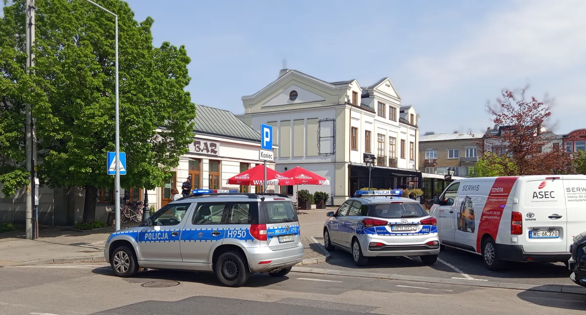 Kronika kryminalna, Bójka Cafe&Bar Placu Kościuszki - zdjęcie, fotografia