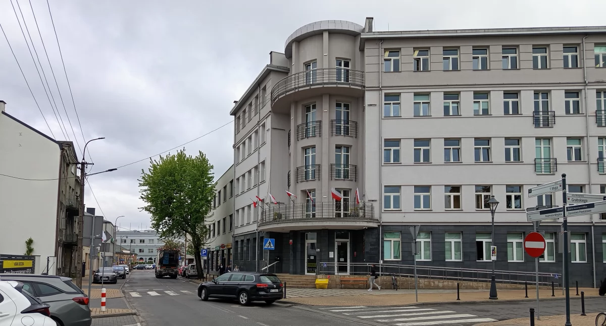 Sprawy urzędowe, Miasto Sochaczew bierze kolejną pożyczkę - zdjęcie, fotografia