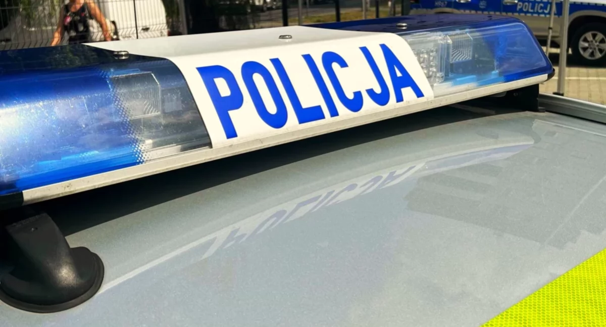 Kronika kryminalna, Pędził przez Kromnów Stracił prawo jazdy dostanie wysoki mandat - zdjęcie, fotografia