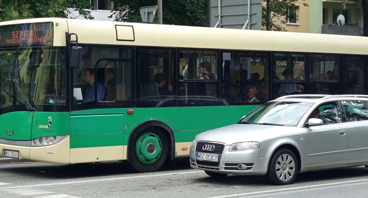 Komunikacja publiczna, Kolejna zmiana rozkładu jazdy autobusów miejskich Sochaczewie - zdjęcie, fotografia