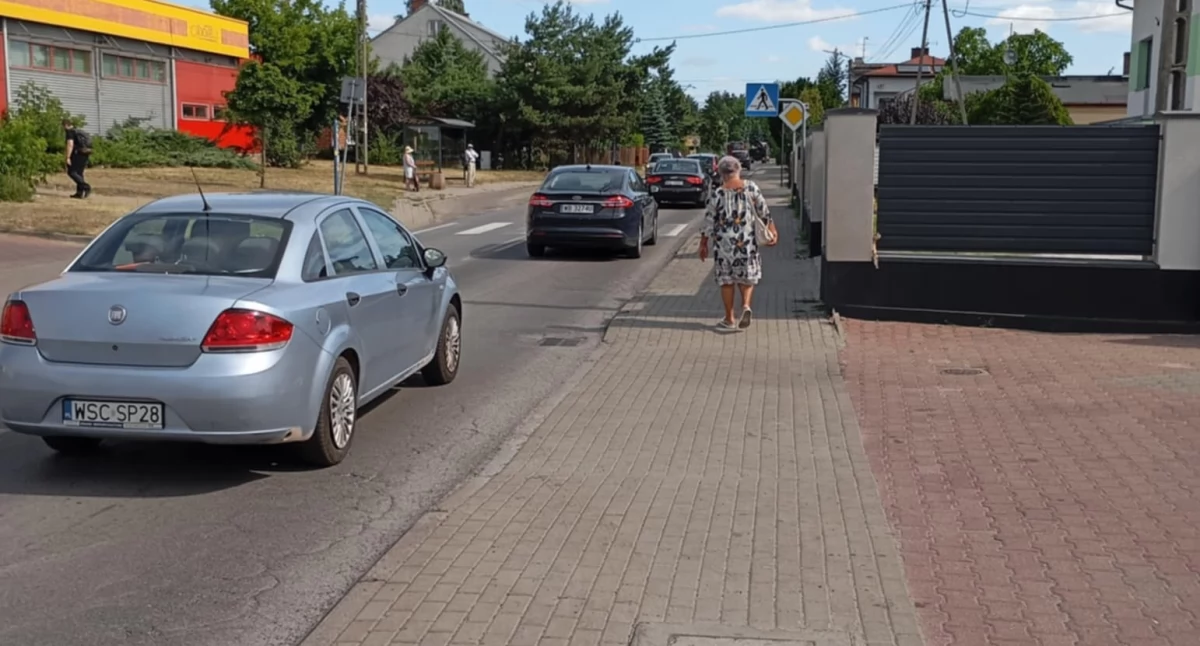 Interwencje i pomoc , Studzienka pułapka Gawłowskiej naprawi - zdjęcie, fotografia