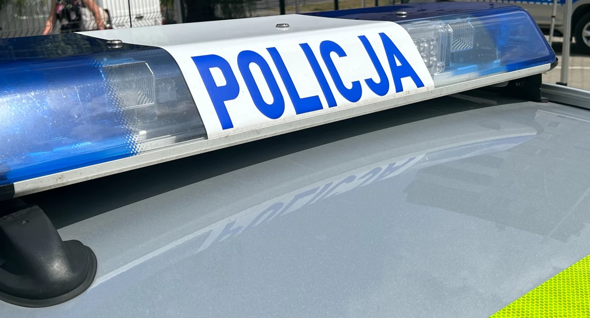 Kronika kryminalna, Droga Młodzieszynie zablokowana zderzyły pojazdy - zdjęcie, fotografia