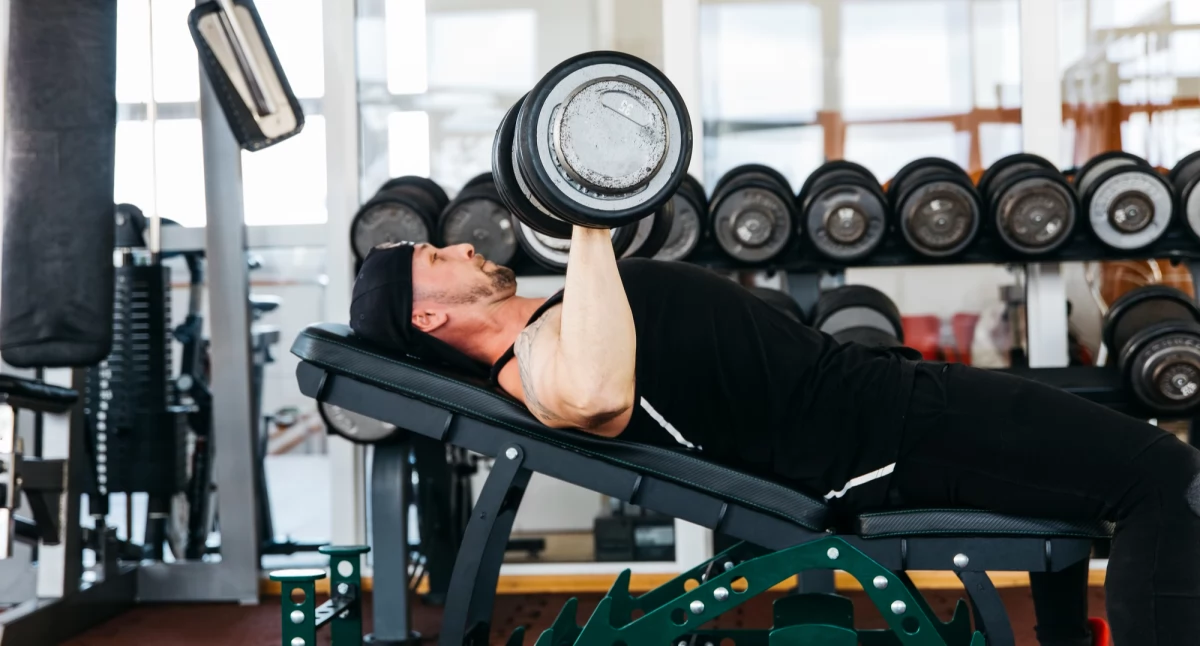 Inne sporty, Ławeczka ćwiczeń fundament domowego treningu siłowego - zdjęcie, fotografia