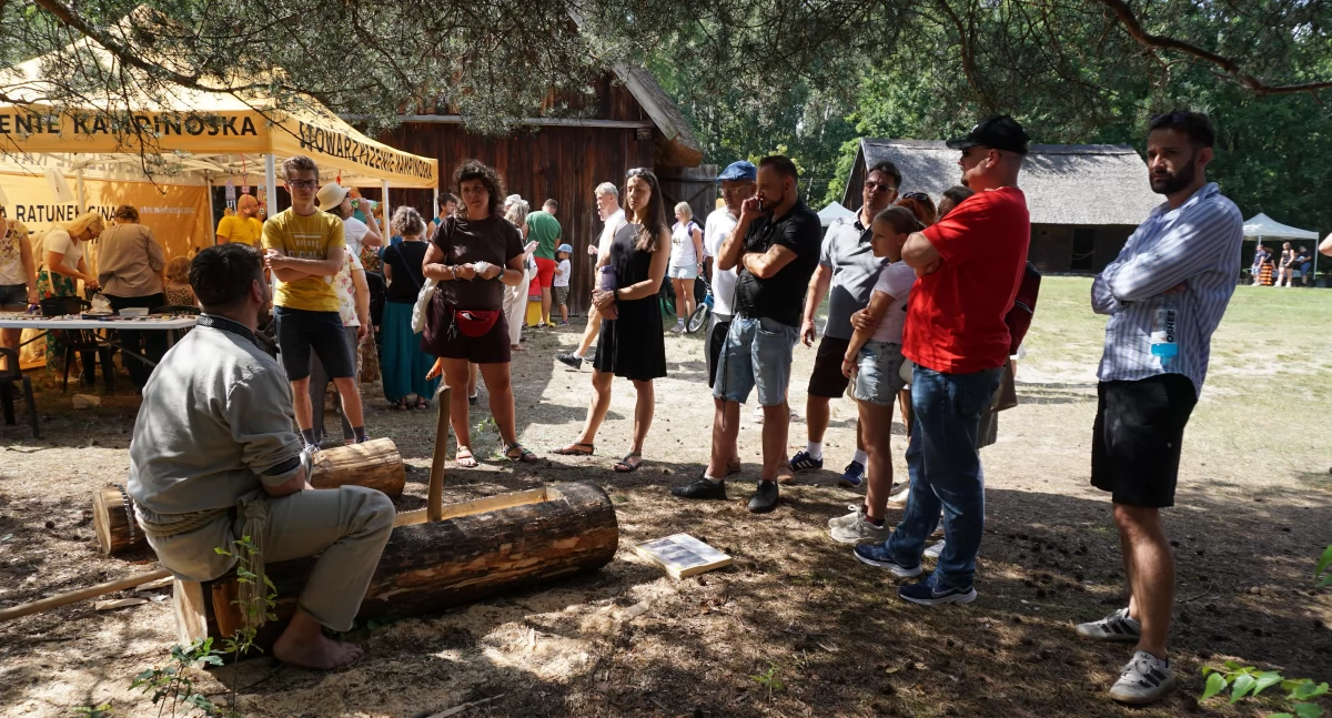 Atrakcje - Ciekawostki - Rekreacja, Słodka niedziela Festiwalem Pszczoły Kampinoskiej [FOTO] - zdjęcie, fotografia