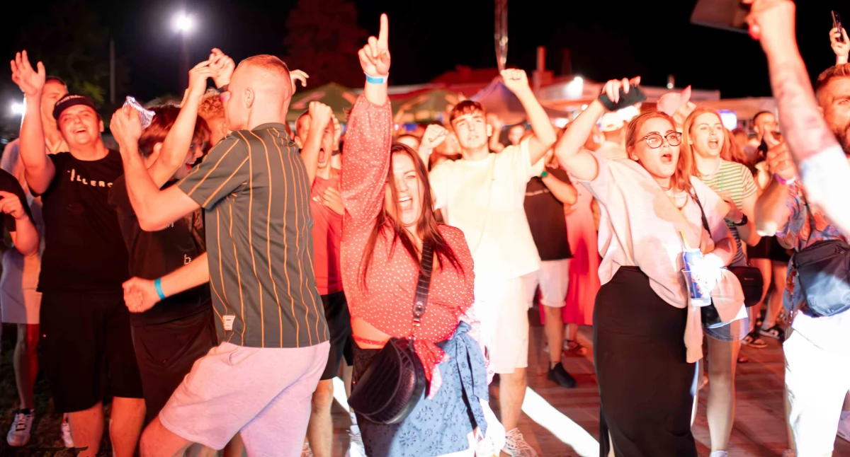 Imprezy cykliczne , Summer Ostrowce muzyka atrakcje dobra energia - zdjęcie, fotografia