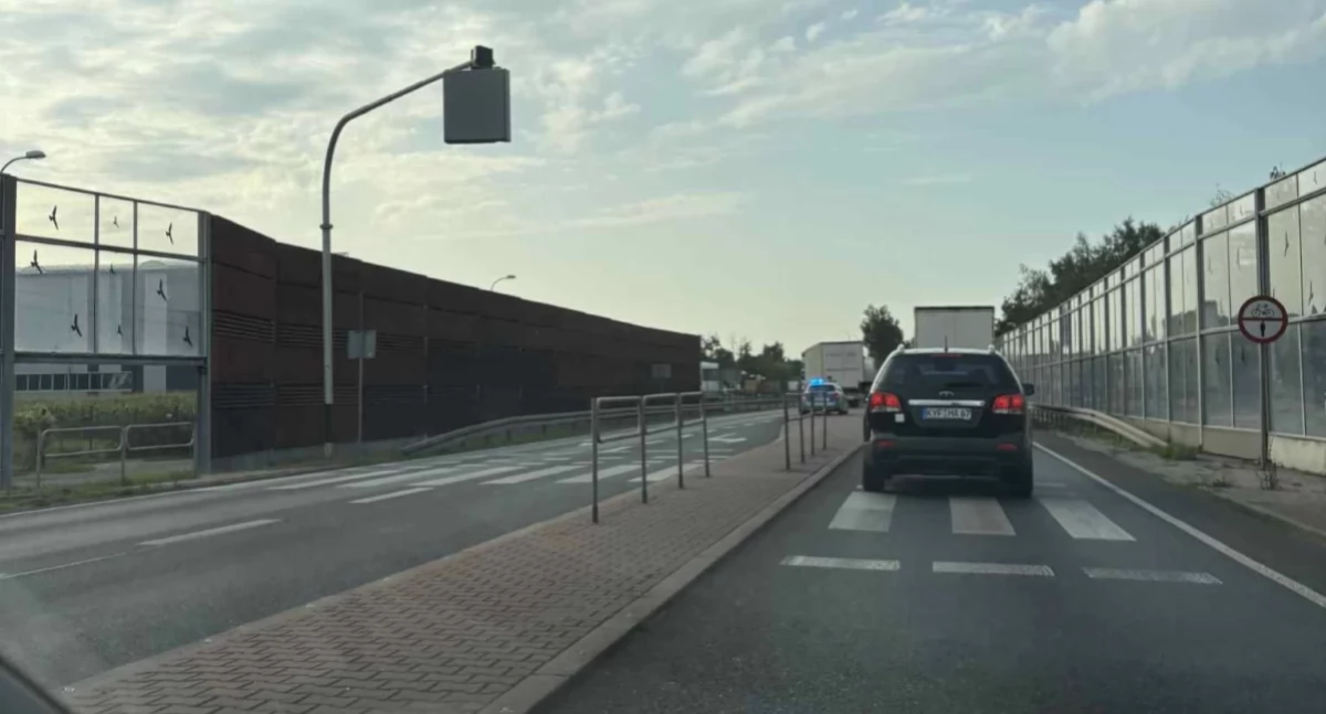 Komunikaty policji, Zablokowana - zdjęcie, fotografia