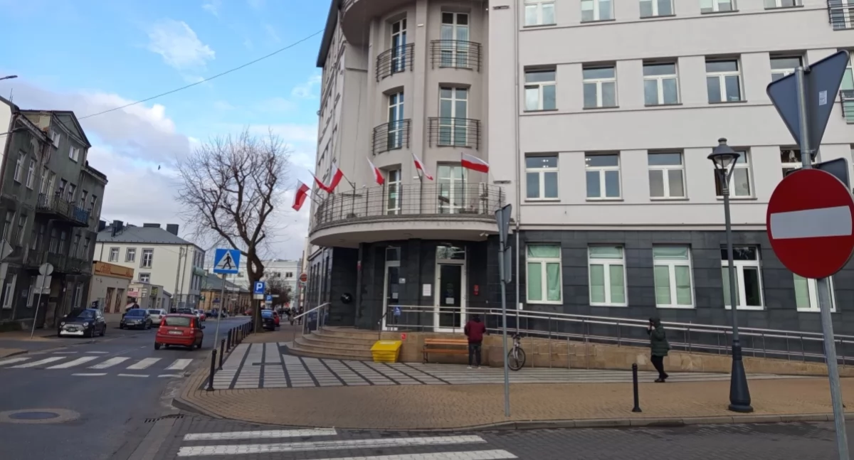 Sprawy urzędowe, Gdzie mieszkańcy Sochaczewa znajdą schronienie - zdjęcie, fotografia