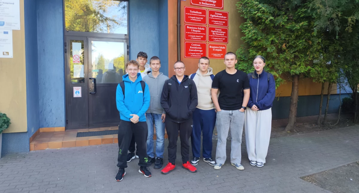 Edukacja - Szkoły, Szkolny Przewodnik pomoc ósmoklasistów wyborze dalszej ścieżki - zdjęcie, fotografia