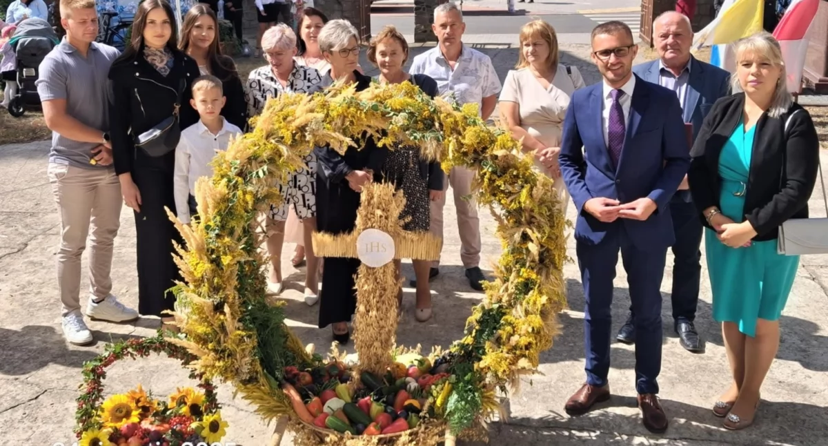 Atrakcje - Ciekawostki - Rekreacja, Podziękowania Wójta Gminy Rybno Damiana Jaworskiego organizację reprezentację podczas dożynek - zdjęcie, fotografia