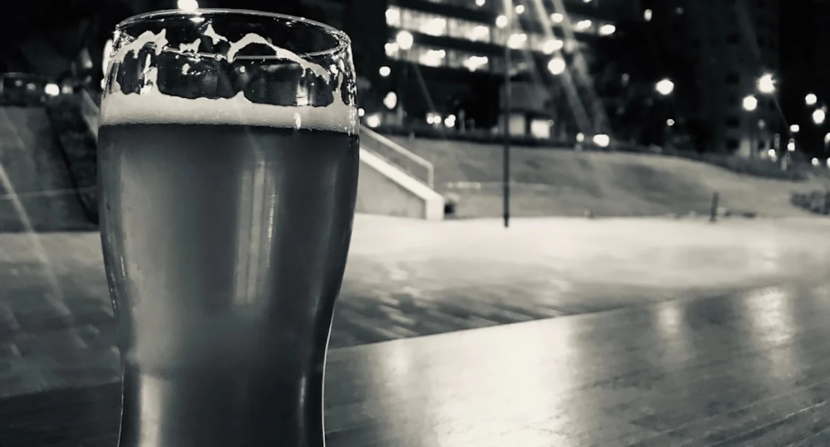 Zdrowie, Codzienne picie alkoholu skutki ryzyko skończyć - zdjęcie, fotografia