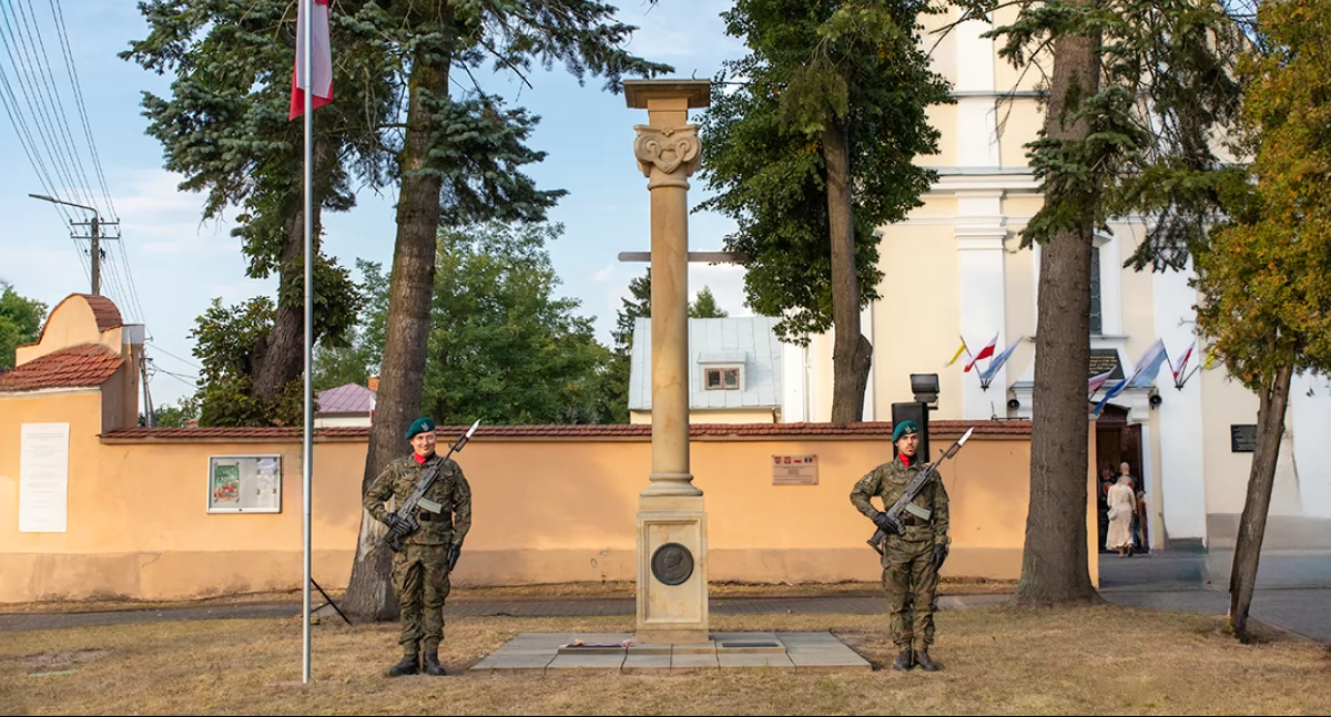 Święta i obchody, Zapraszam obchody Narodowego Święta Niepodległości Iłowie - zdjęcie, fotografia