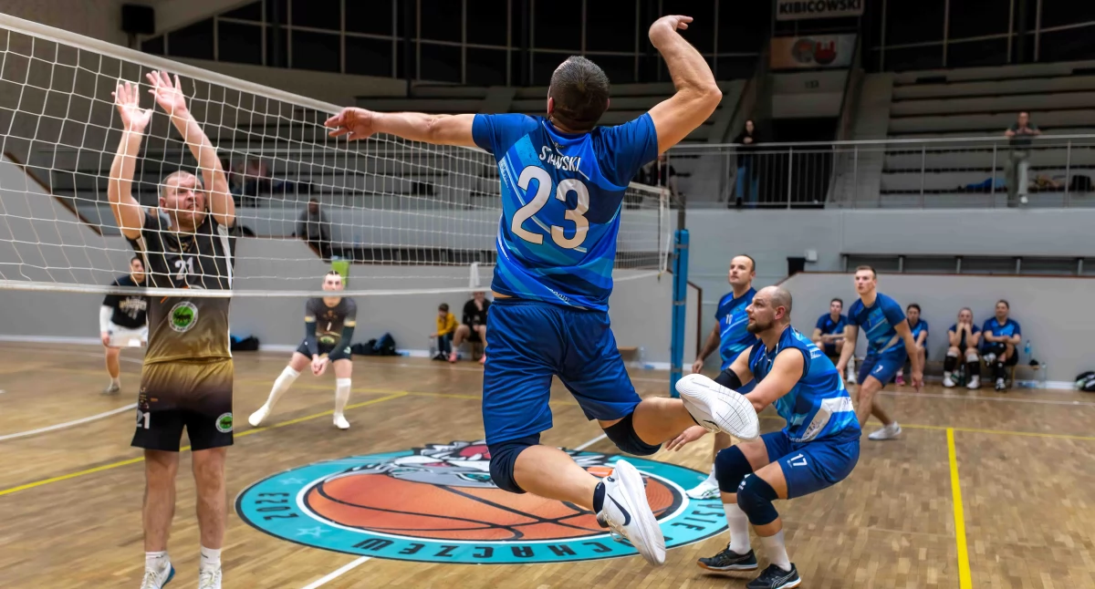Siatkówka, Volley Sochaczew Piast Feliksów czele drugiej kolejce - zdjęcie, fotografia