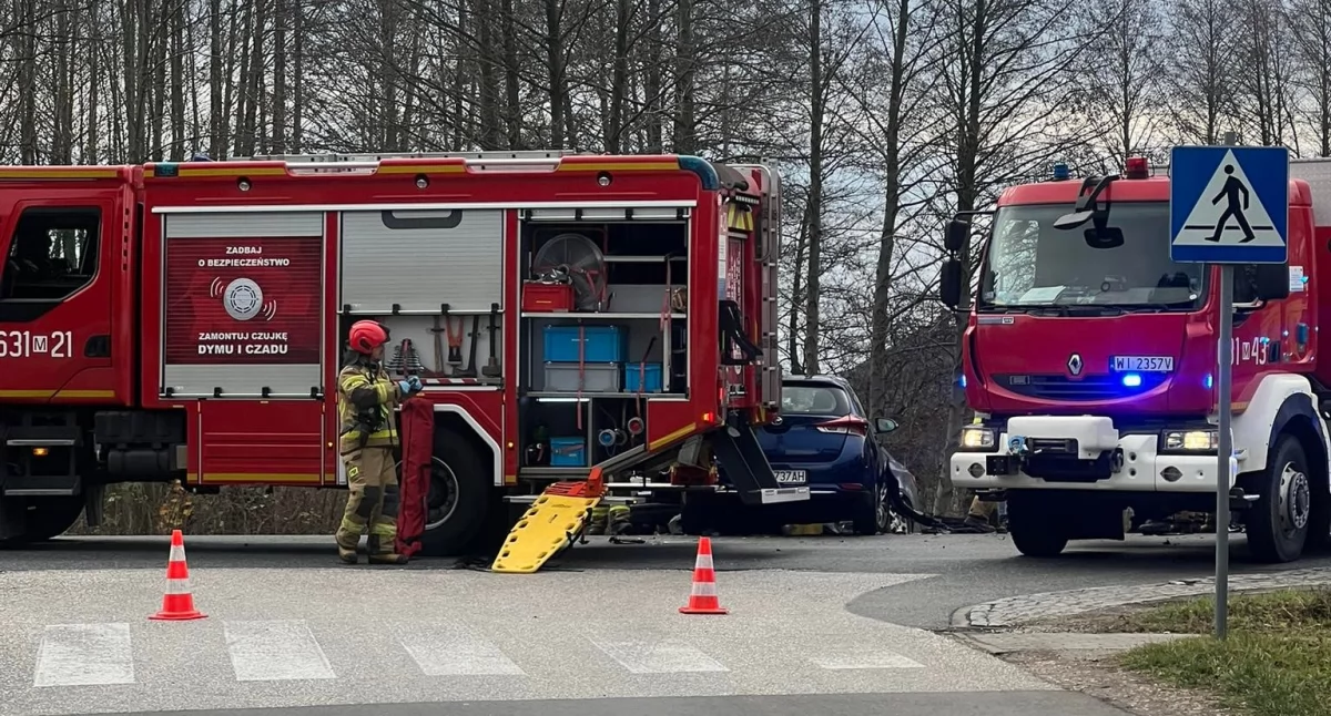 Wypadki drogowe, Wypadek miejscowości Kożuszki Parcel Droga zablokowana [AKTUALIZACJA] - zdjęcie, fotografia