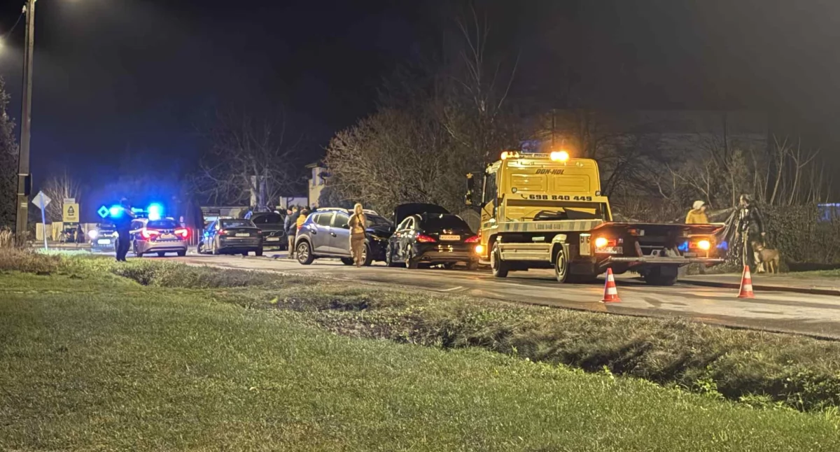 Wypadki drogowe, Wypadek Gawłowskiej karambol trzech - zdjęcie, fotografia