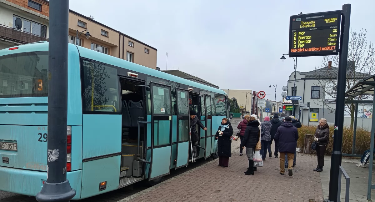 Komunikacja publiczna, będą kursowały sochaczewskie autobusy Sylwestra - zdjęcie, fotografia