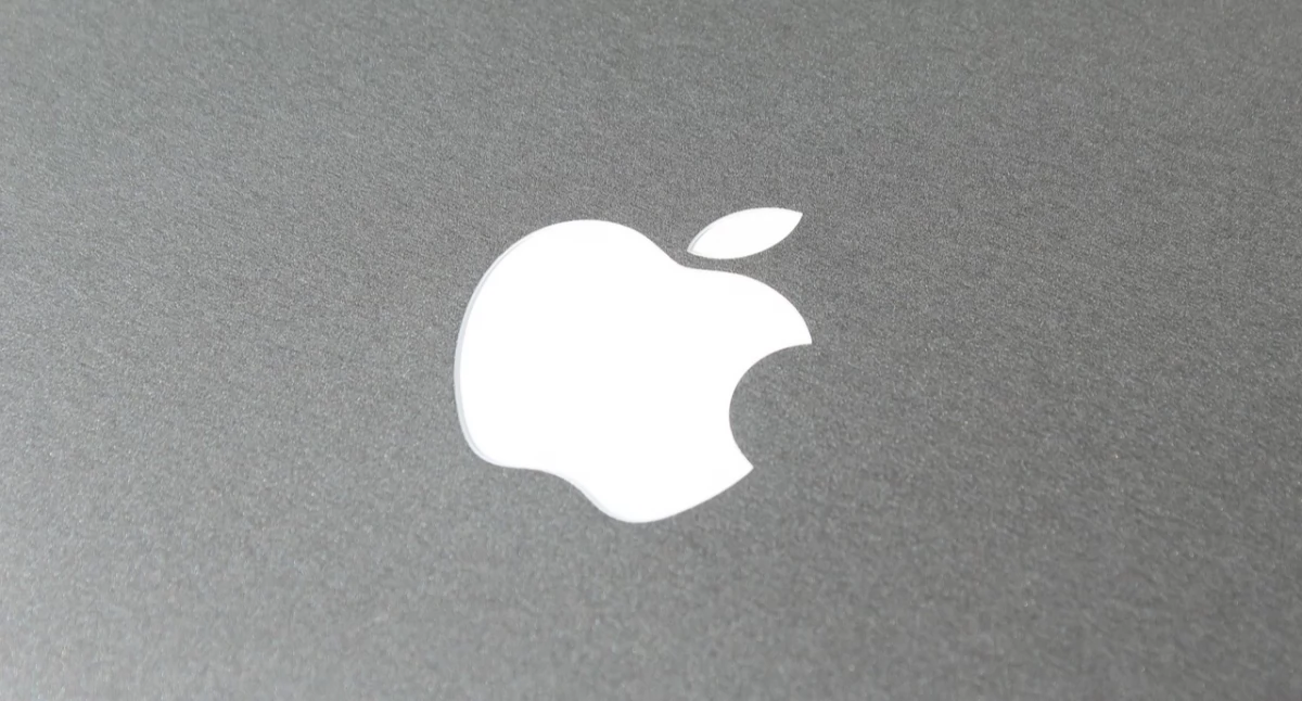 Promocje gospodarcze, Seria iPhone warto dopłacić wersji - zdjęcie, fotografia