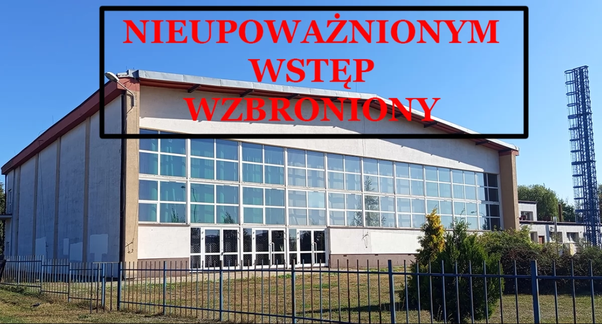 Interwencje i pomoc , zakazu wstępu miejskie obiekty twierdzi sochaczewski Urząd Miejski - zdjęcie, fotografia