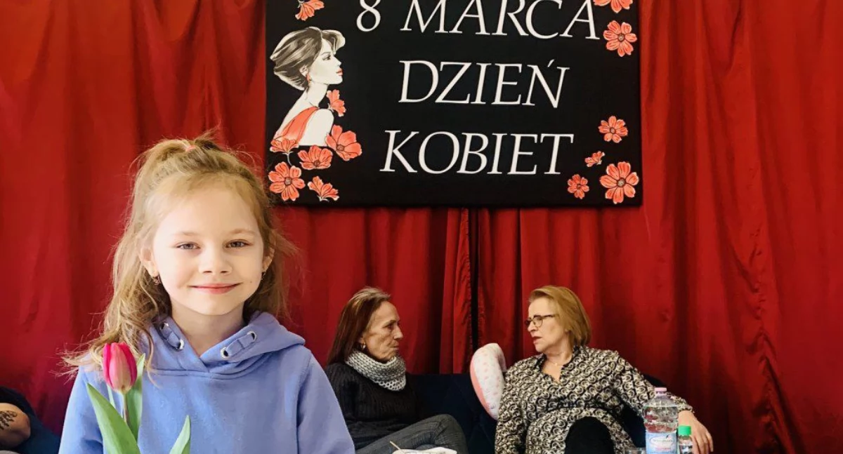 Atrakcje - Ciekawostki - Rekreacja, Dzień Kobiet Gminie Młodzieszyn wyjątkowy wieczór mieszkanek - zdjęcie, fotografia