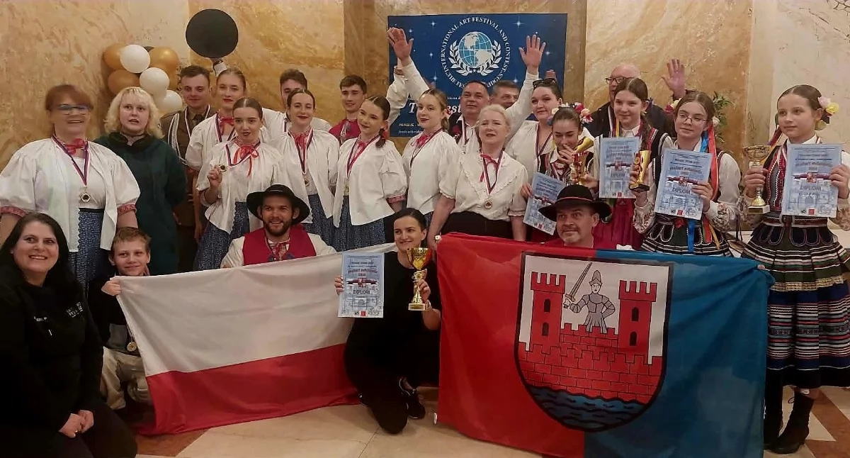 Konkursy - Plebiscyty, Sochaczewskie zespoły zwycięzcami praskiego festiwalu - zdjęcie, fotografia