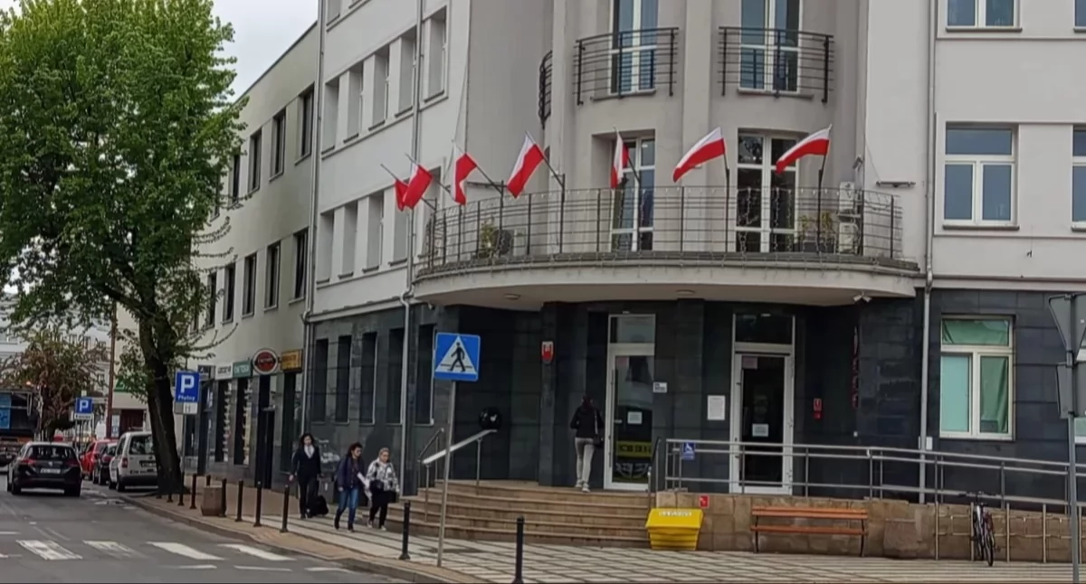 Sprawy urzędowe, Projekt uchwały sprawie mieszkań wynajem wzbudza kontrowersje udział konsultacjach - zdjęcie, fotografia