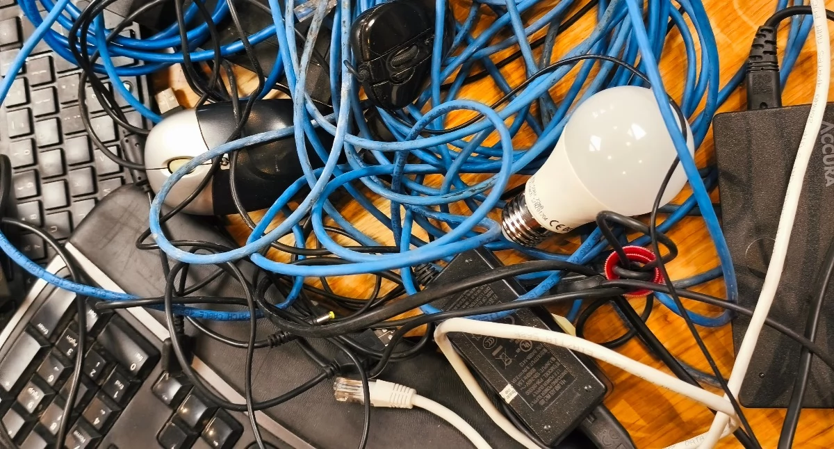 Edukacja - Szkoły, Zbiórka elektroodpadów Szkole Podstawowej Sochaczewie - zdjęcie, fotografia
