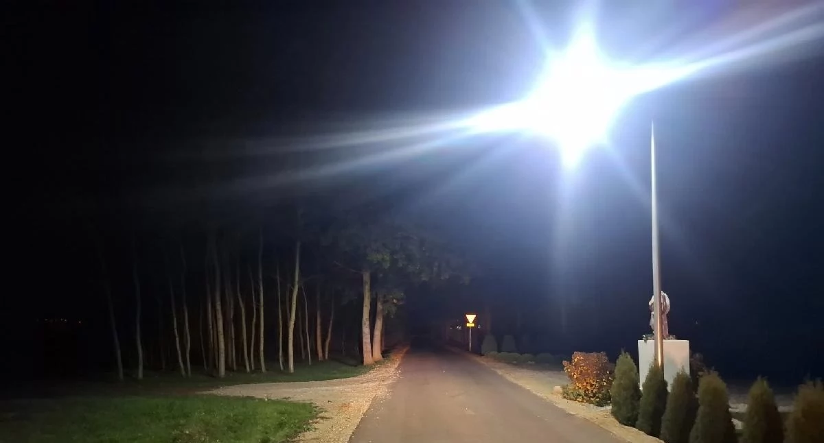 Inwestycje , Postawią latarnie Lubiejewskiej - zdjęcie, fotografia