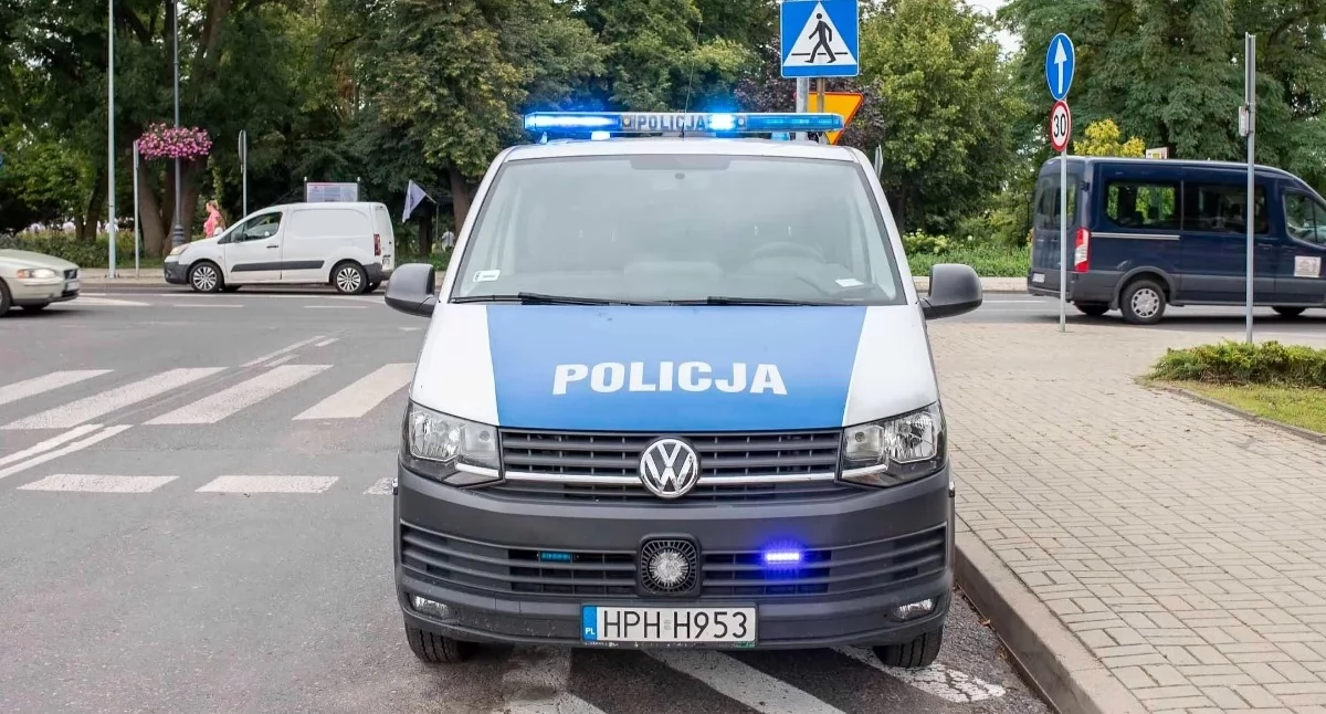 Kronika kryminalna, Slalomem sądowym zakazem przez Wójtówkę - zdjęcie, fotografia