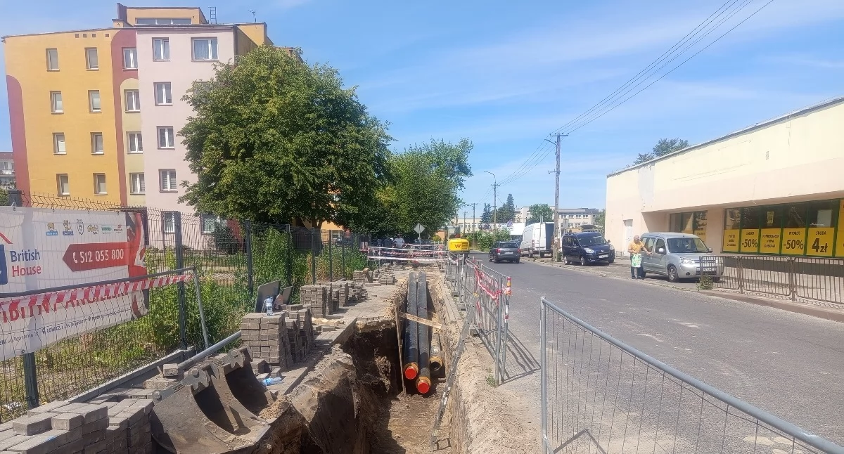 Inwestycje , Sochaczewie kładą kolejne spinki geotermalne - zdjęcie, fotografia