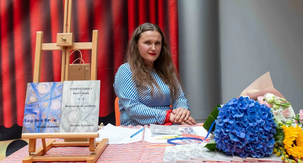 Publikacje - Wydania, Wieczór poezją Moniki Kosowiec przeszłości pamięci słów - zdjęcie, fotografia