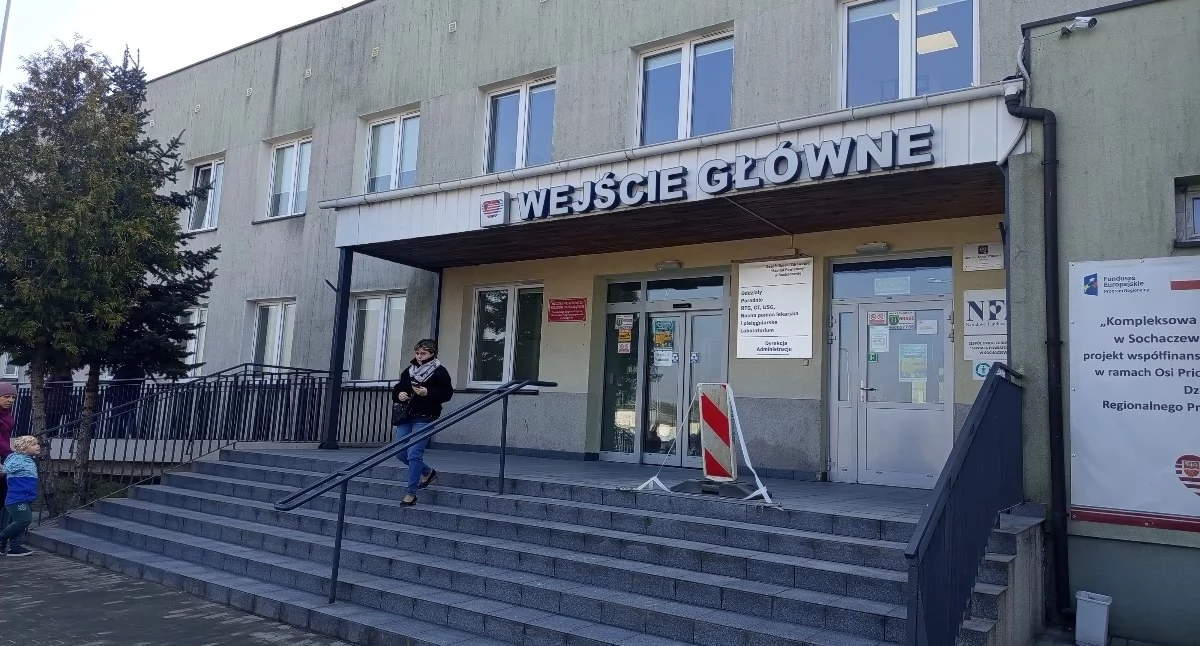 Szpital, Sprostowanie dyrektora sochaczewskiego szpitala wywiadu Zbigniewem Stonogą - zdjęcie, fotografia