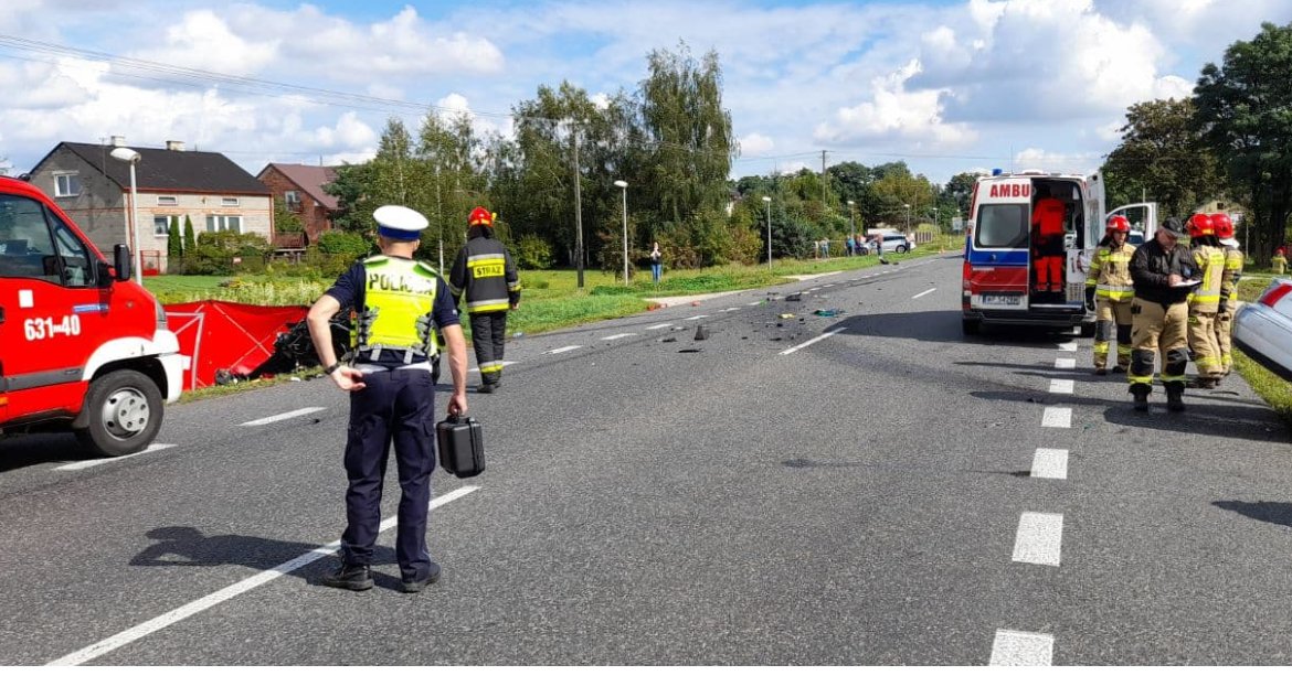Wypadki drogowe, Tragedia Chrzczanach jedna osoba poniosła śmierć miejscu - zdjęcie, fotografia
