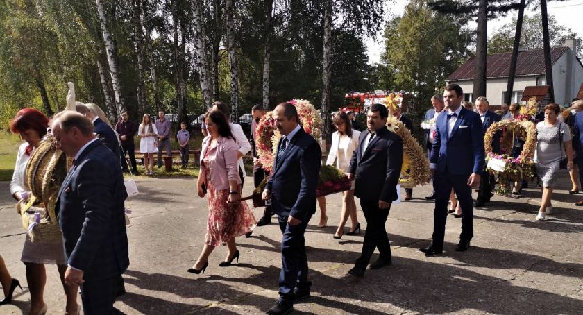 Zdjęcie z dożynek powiatu sochaczewskiego
