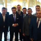 Członkowie Koła KNP Sochaczew wraz z kandydatem partii na urząd Prezydenta RP.