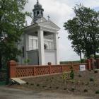Kościół w Mikołajewie (źródło: http://www.teresin.pl/misc/mikolajew_1.jpg)