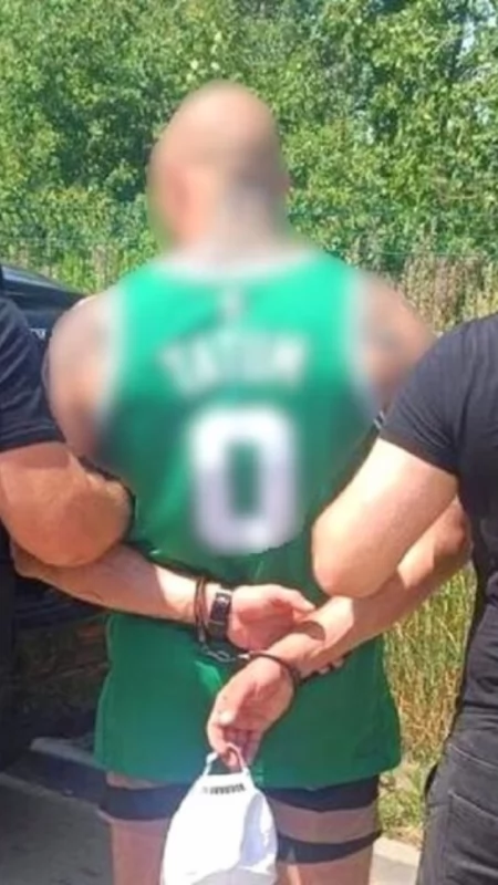 Koniec seksbiznesu na pięciu etatach - policja rozbiła sieć domowych agencji towarzyskich i przejęła narkotyki
