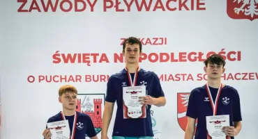 Ogólnopolskie Zawody Pływackie z okazji Święta Niepodległości o Puchar Burmistrza Miasta Sochaczew.