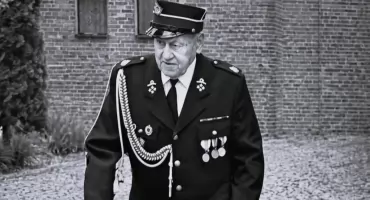 Na wieczną służbę odszedł Druh Henryk Buraczyński z OSP Młodzieszyn