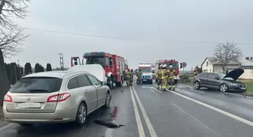 Wypadek na DK 92 w Chrzczanach - droga zablokowana