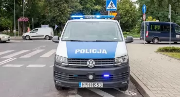 Slalomem i z sądowym zakazem przez Wójtówkę  